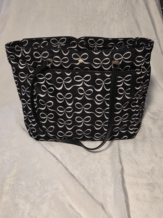 kate spade Handbags - Kate Spade Black & White Bow Patterned Tote Bag